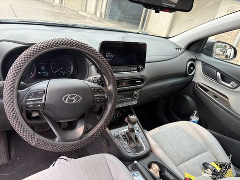 Used 2023 Hyundai Kona SEL w/ Convenience Package AWD/4WD image 17