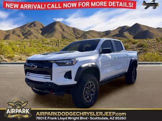 Used 2025 Chevrolet Colorado ZR2 w/ Technology Package AWD/4WD video 1