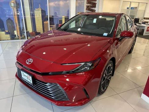 New 2026 Toyota Camry XLE image 1