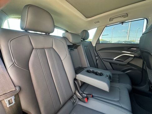 New 2025 Audi Q5 Premium Plus image 26