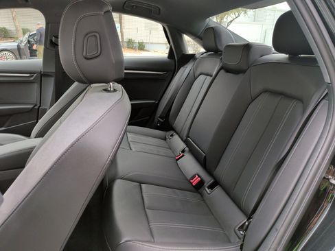 Used 2022 Audi A3 2.0T Premium image 32