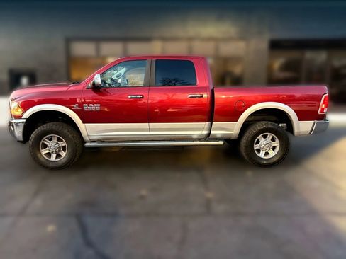 Used 2013 RAM 2500 Laramie w/ Convenience Group image 2