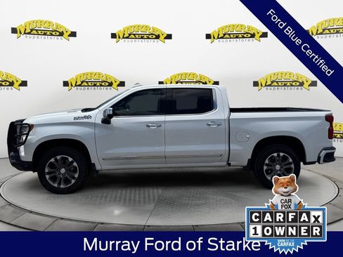 Used 2023 Chevrolet Silverado 1500 High Country w/ Z71 Off-Road Package AWD/4WD image 3