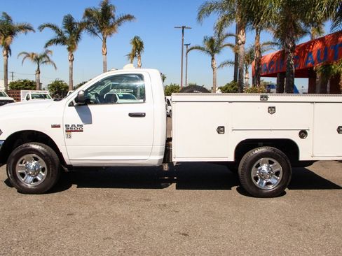 Used 2014 RAM 3500 Tradesman w/ Power & Remote Entry Group image 5