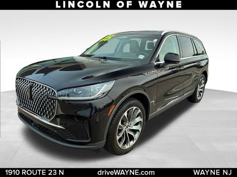Certified 2025 Lincoln Aviator Reserve w/ Illumination Package AWD/4WD image 1