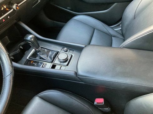 Used 2021 MAZDA MAZDA3 s FWD image 27