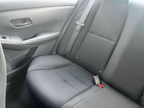 Used 2025 Nissan Sentra S FWD image 44