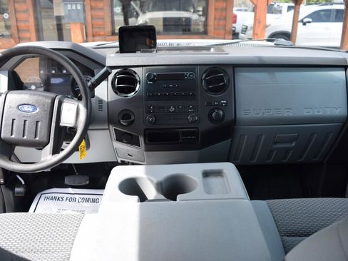 Used 2016 Ford F250 XL image 10