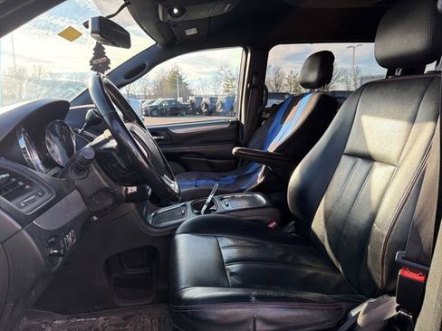 Used 2017 Dodge Grand Caravan GT image 20
