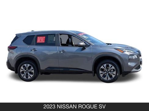 Used 2023 Nissan Rogue SV w/ SV Premium B Package FWD image 6