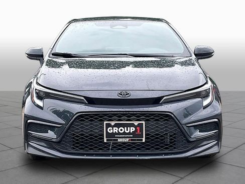 Used 2025 Toyota Corolla SE image 4