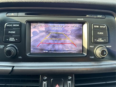 Used 2016 Kia Optima LX FWD image 31