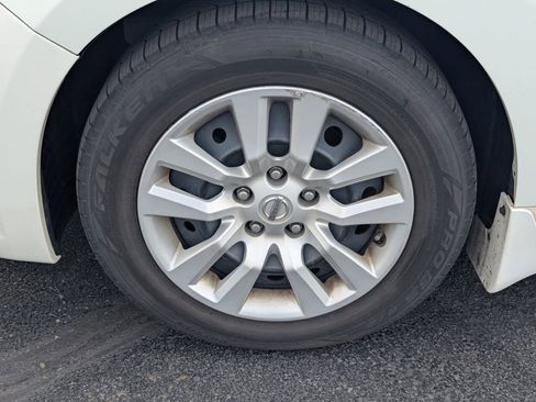 Used 2017 Nissan Altima 2.5 S w/ Power Driver Seat Package FWD image 13