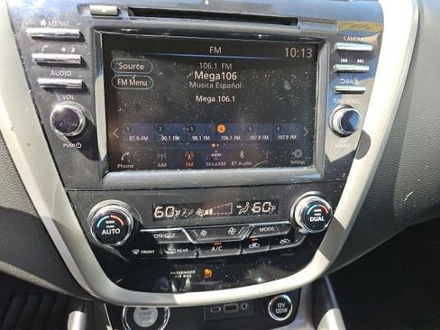 Used 2020 Nissan Murano SV image 22