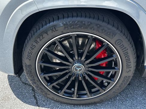 Certified 2025 Mercedes-Benz GLS 63 AMG 4MATIC image 13