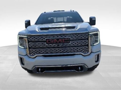 Used 2022 GMC Sierra 3500 Denali w/ Denali Ultimate Package AWD/4WD image 8