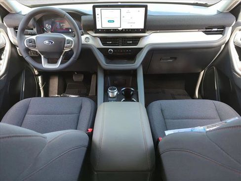 New 2026 Ford Explorer Active image 14