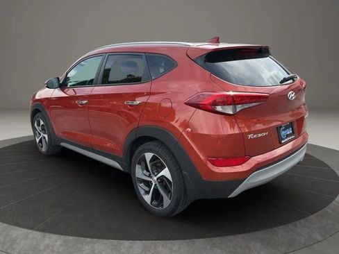 Used 2017 Hyundai Tucson Limited AWD/4WD image 3