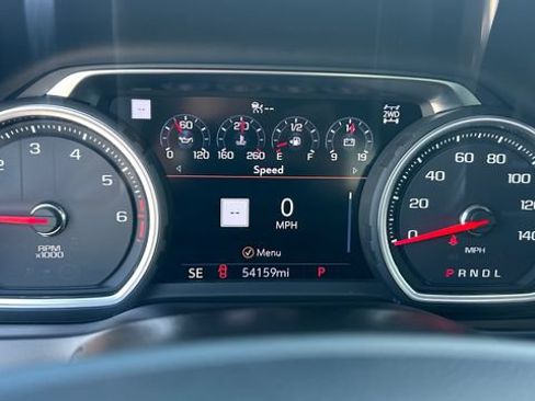Certified 2022 Chevrolet Silverado 1500 High Country w/ Technology Package AWD/4WD image 24