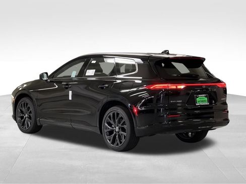 New 2025 Toyota Crown Signia image 3