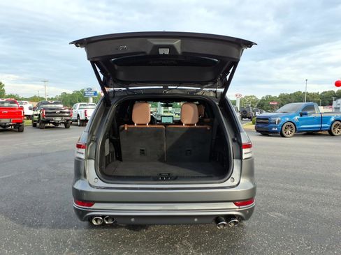 Used 2021 Lincoln Aviator Reserve w/ Equipment Group 208A AWD/4WD image 5