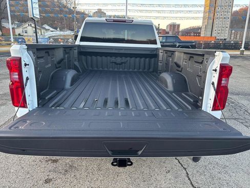 New 2026 Chevrolet Silverado 3500 LTZ w/ LTZ Convenience Package image 31