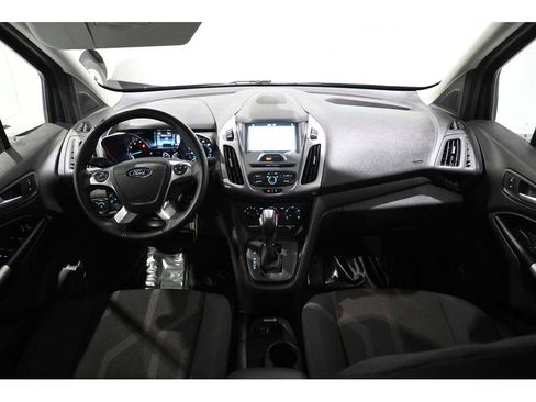 Used 2018 Ford Transit Connect XLT image 21