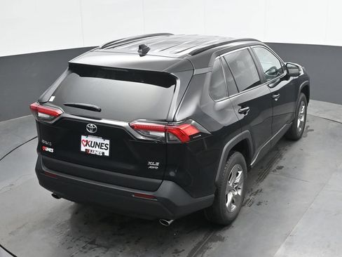 Used 2024 Toyota RAV4 XLE w/ Weather Package AWD/4WD image 29