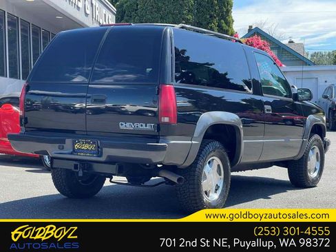 Used 1999 Chevrolet Tahoe 4WD 2-Door w/ Preferred Equipment Group image 4
