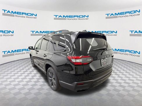 New 2026 Honda Pilot Sport image 3