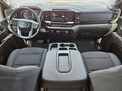 Used 2024 GMC Sierra 2500 SLE w/ SLE Convenience Package image 15