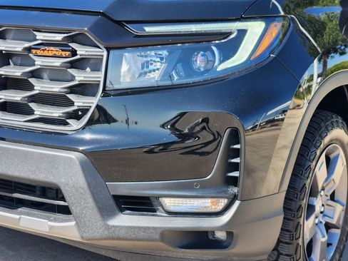 Used 2025 Honda Ridgeline TrailSport image 9
