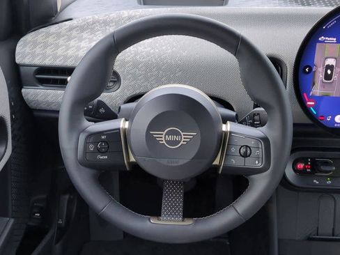 Used 2025 MINI Cooper S image 22