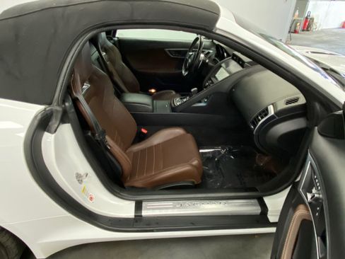 Used 2020 Jaguar F-TYPE Convertible Auto P300 image 33