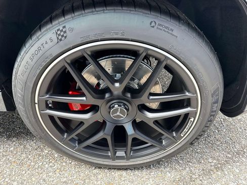 New 2026 Mercedes-Benz GLE 63 AMG S image 3