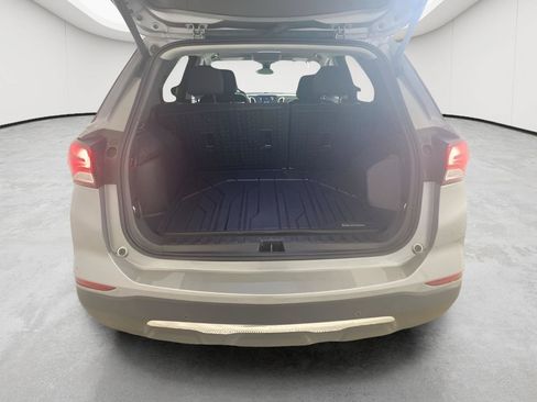 Used 2024 Chevrolet Equinox LT w/ LPO, Floor Liner Package FWD image 30