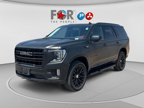 Used 2023 GMC Yukon SLT AWD/4WD image 1