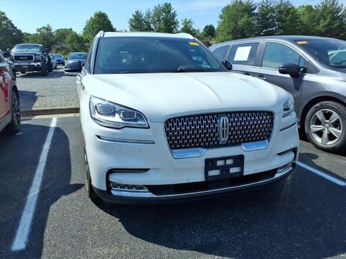 Used 2020 Lincoln Aviator Reserve w/ Equipment Group 202A AWD/4WD image 8