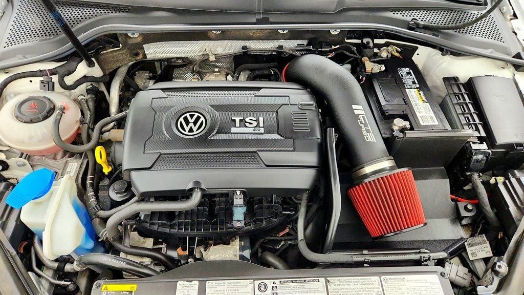 Used 2019 Volkswagen Golf R 4-Door AWD/4WD image 26