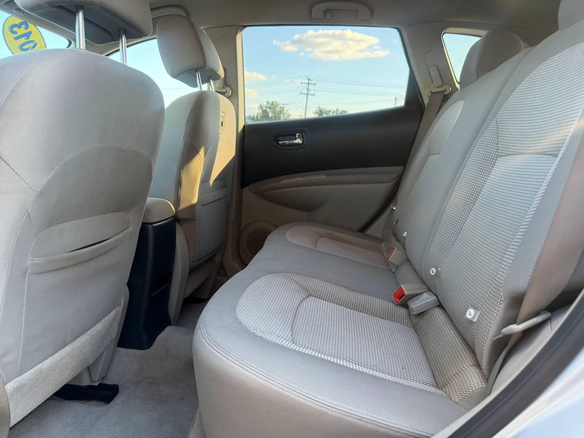 Used 2013 Nissan Rogue SV FWD image 14