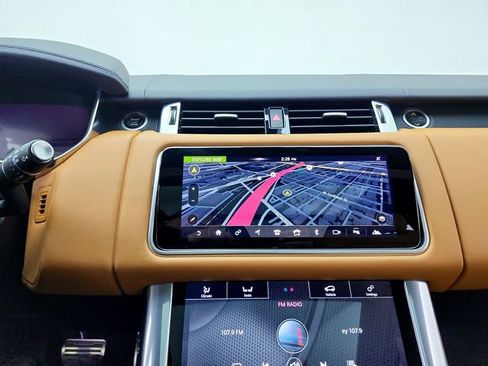 Used 2020 Land Rover Range Rover Sport HSE Dynamic image 26