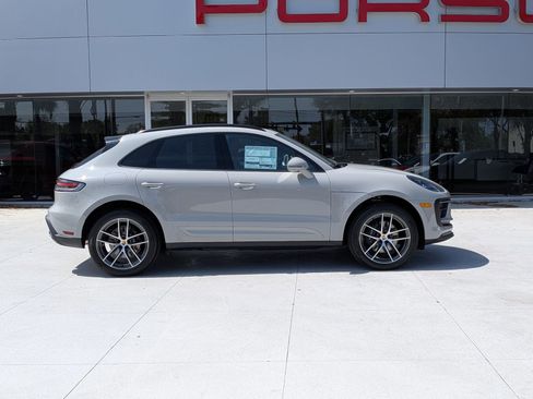 New 2026 Porsche Macan image 8