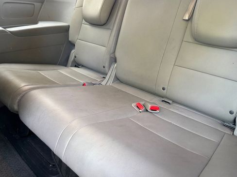 Used 2012 Honda Odyssey EX-L image 32