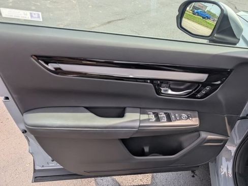 Used 2026 Honda CR-V EX-L image 13