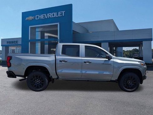 New 2026 Chevrolet Colorado W/T w/ WT Custom Package RWD image 3