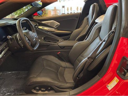 Used 2022 Chevrolet Corvette Stingray Preferred Conv w/ Z51 Performance Package RWD image 15