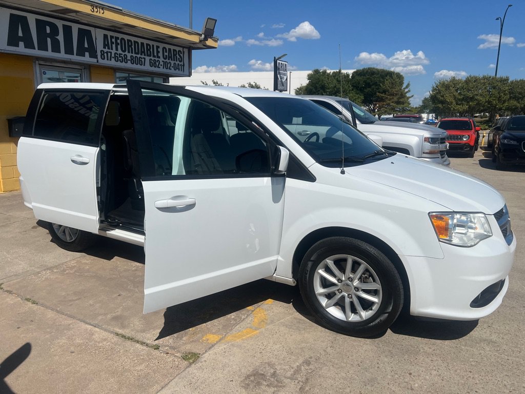 Used 2020 Dodge Grand Caravan SE FWD image 7