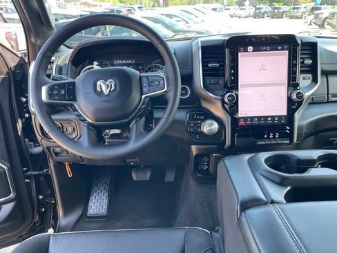Used 2025 RAM 1500 Laramie AWD/4WD image 13