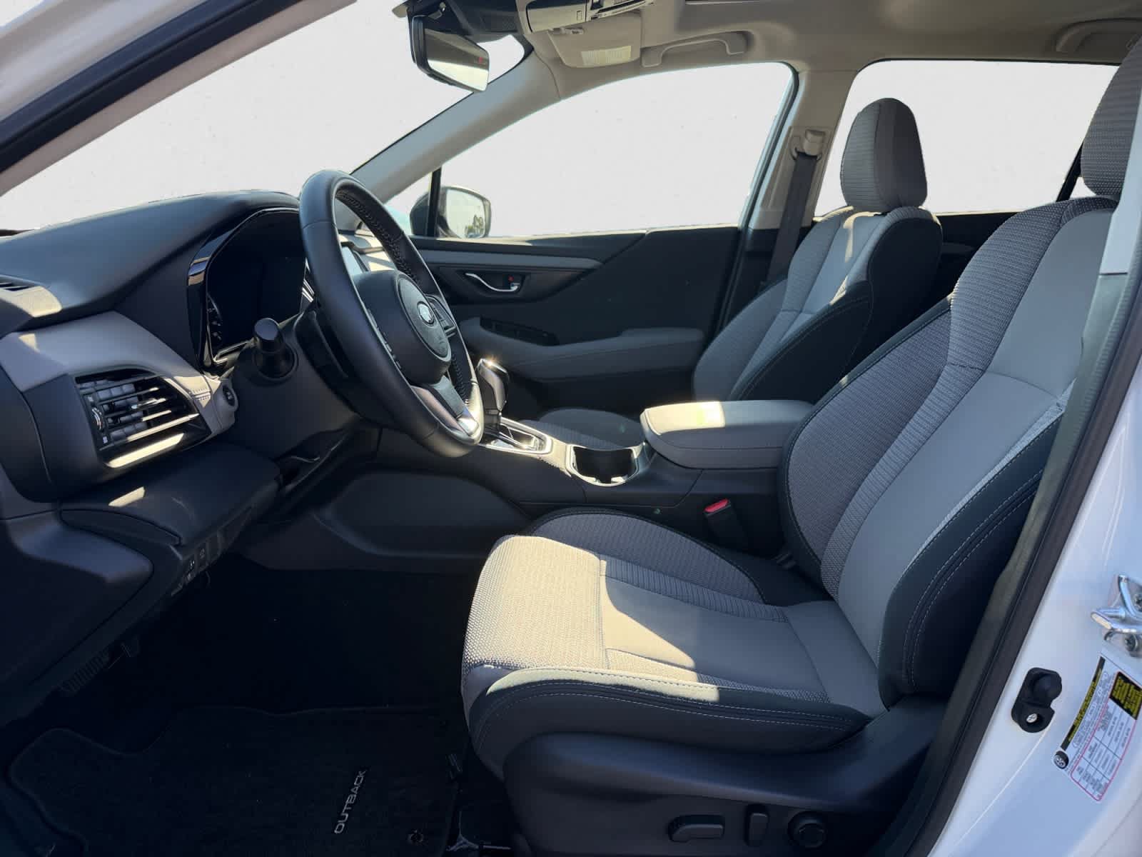 Certified 2025 Subaru Outback Premium AWD/4WD image 15