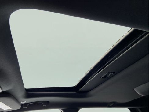 Used 2025 Dodge Durango R/T image 38